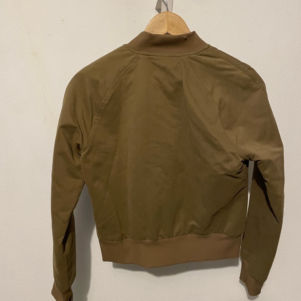 Lululemon reversible Tan Jacket - Picture 3 of 5